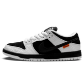 Tênis Nike Dunk Low SB "TIGHTBOOTH" Preto / Branco